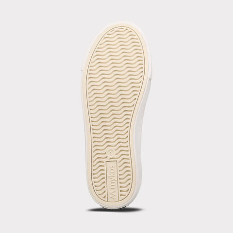 Dory Lace-Up Sneaker