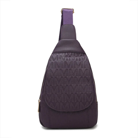 Cleisy Sling Bag