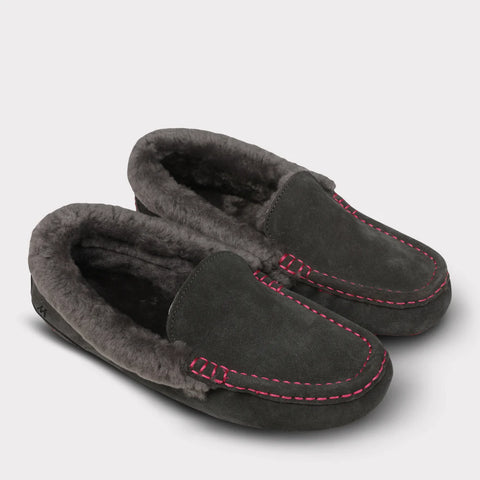 Aussie Moc Women's Slip-on Moccasin