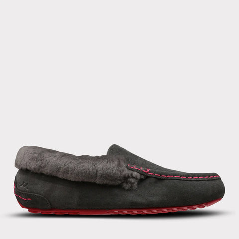 Aussie Moc Women's Slip-on Moccasin