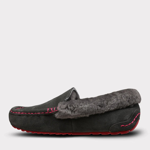 Aussie Moc Women's Slip-on Moccasin