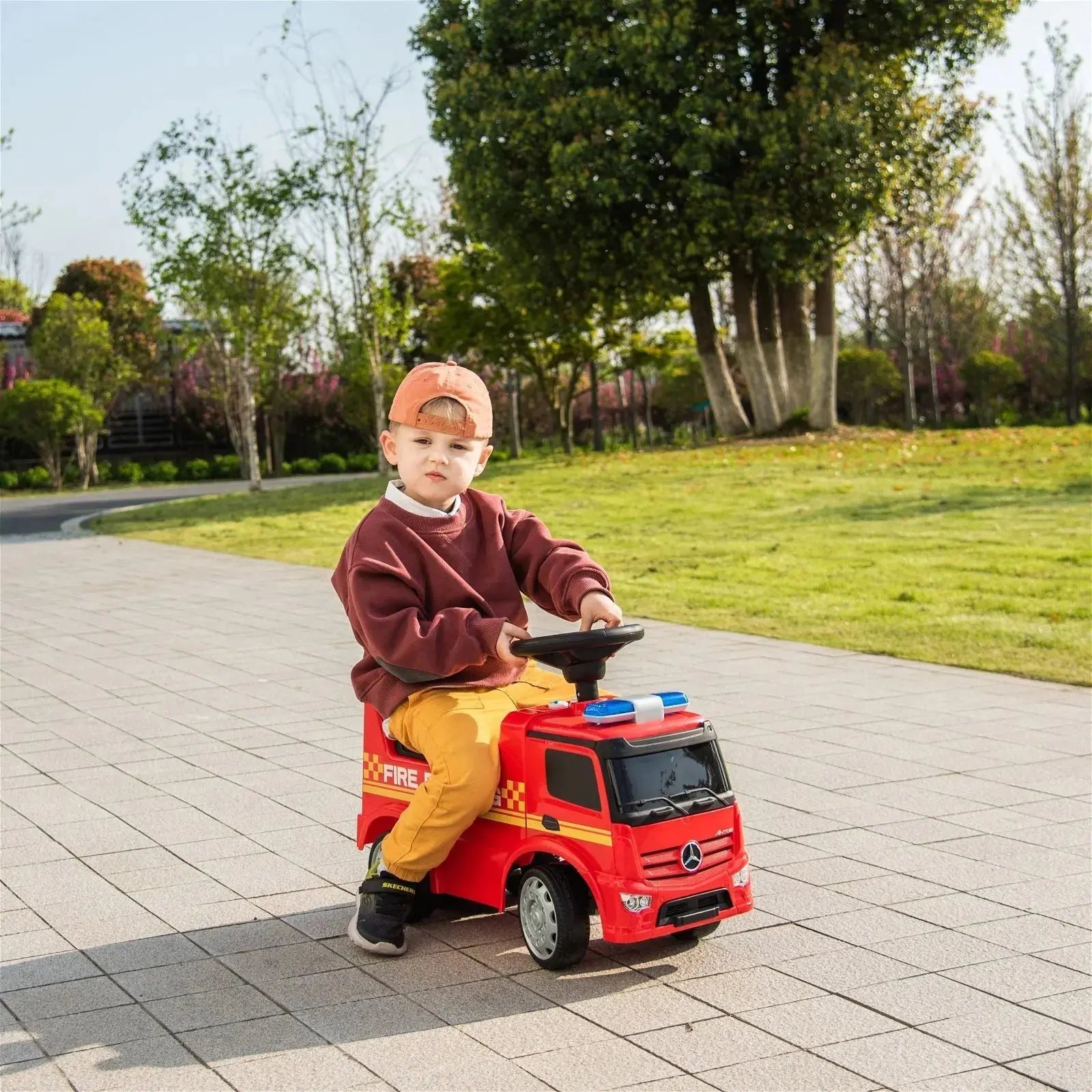  Freddo Mercedes Antos Kids' Foot to Floor Ride-On - Red - Bonton