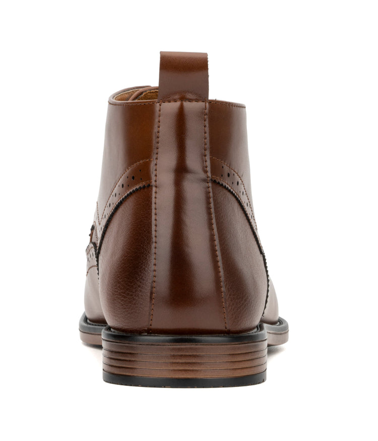 New York & Company Men's Luciano Boots Cognac