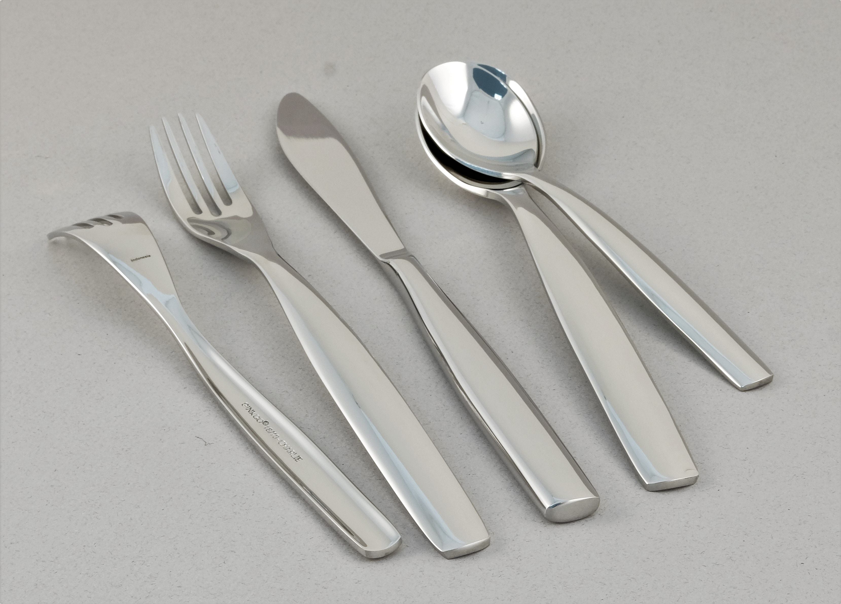  Ginkgo Charlie Stainless Steel Flatware 20 Piece Set - Mirror Stainless Steel - Bonton