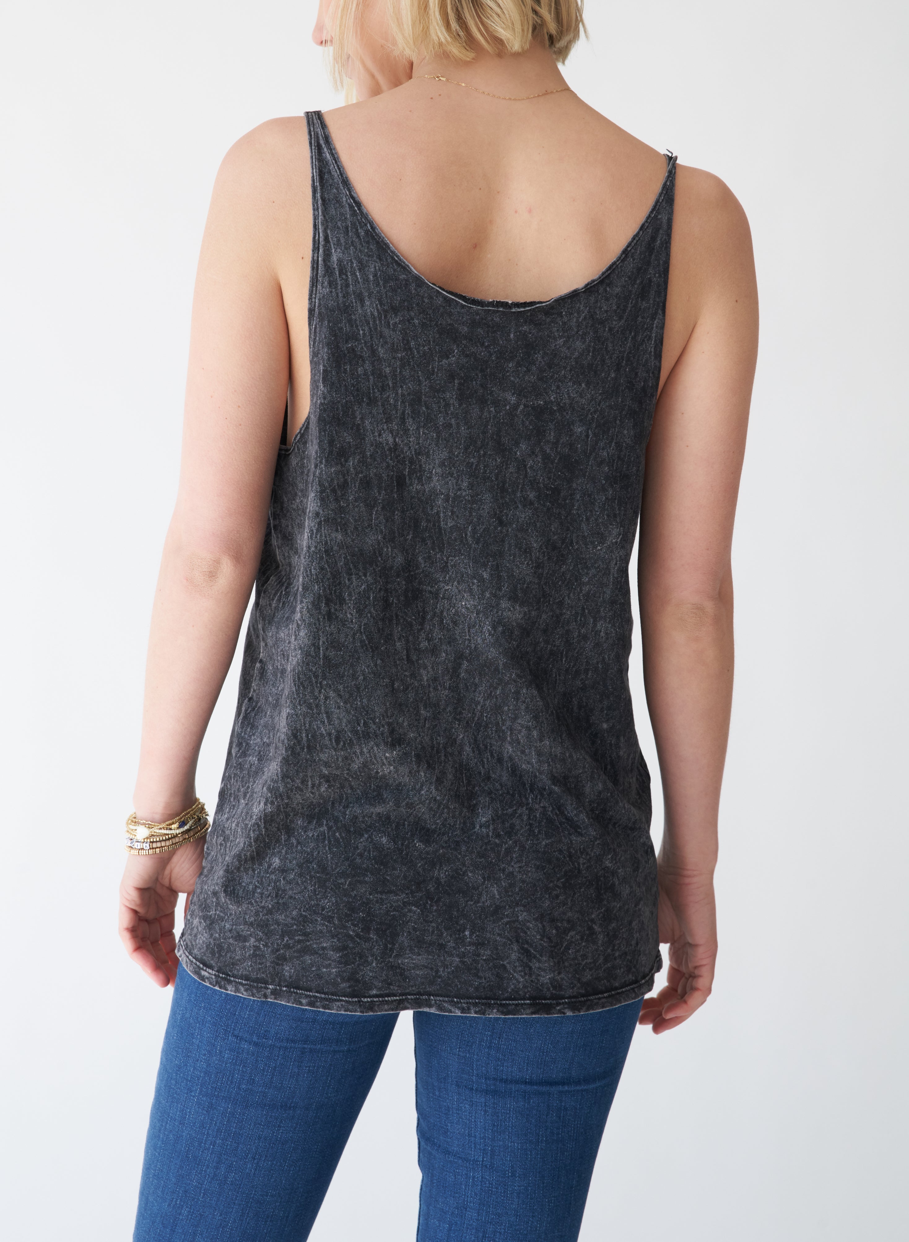  EB Earth Body Onda Thin Strap Loose-Fit Tunic Tank - Heather Black - Bonton