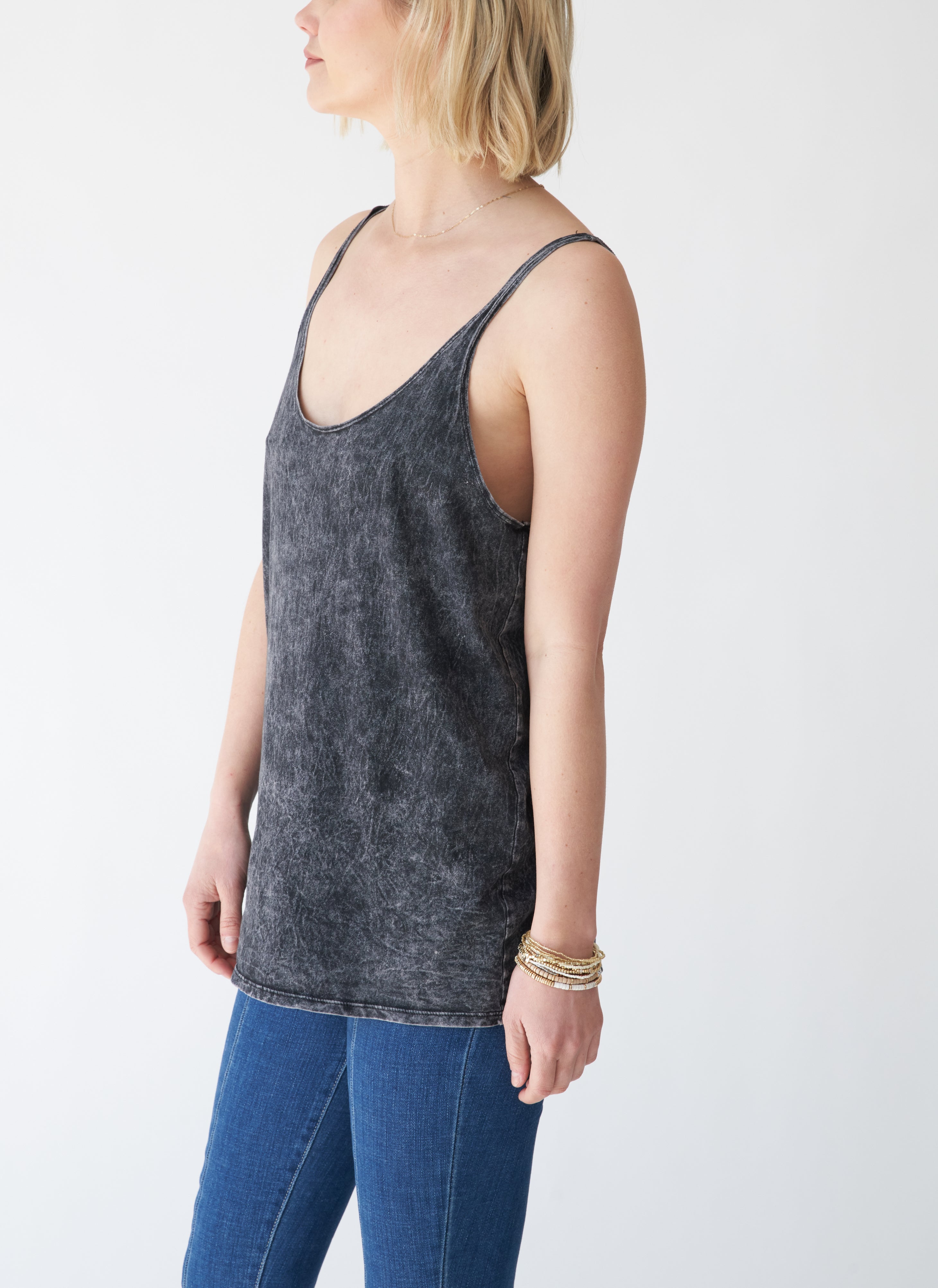  EB Earth Body Onda Thin Strap Loose-Fit Tunic Tank - Heather Black - Bonton