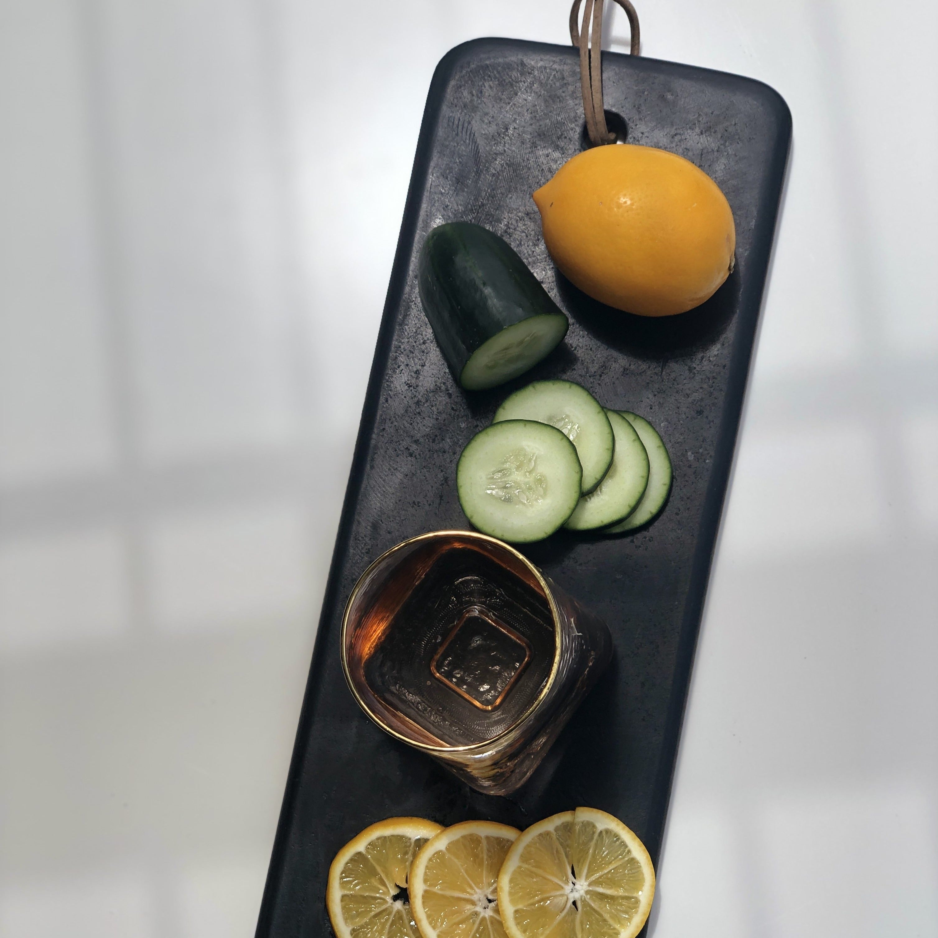  Caravan Pepe Marble Cheese Board, Large Black - Default Title - Bonton