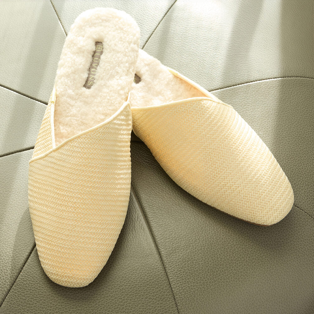  Luvons Devon Luxe Memory Foam Slippers - Raffia Cream - Bonton