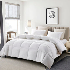 90/10 Goose Feather/Down Fiber Light Warmth Comforter