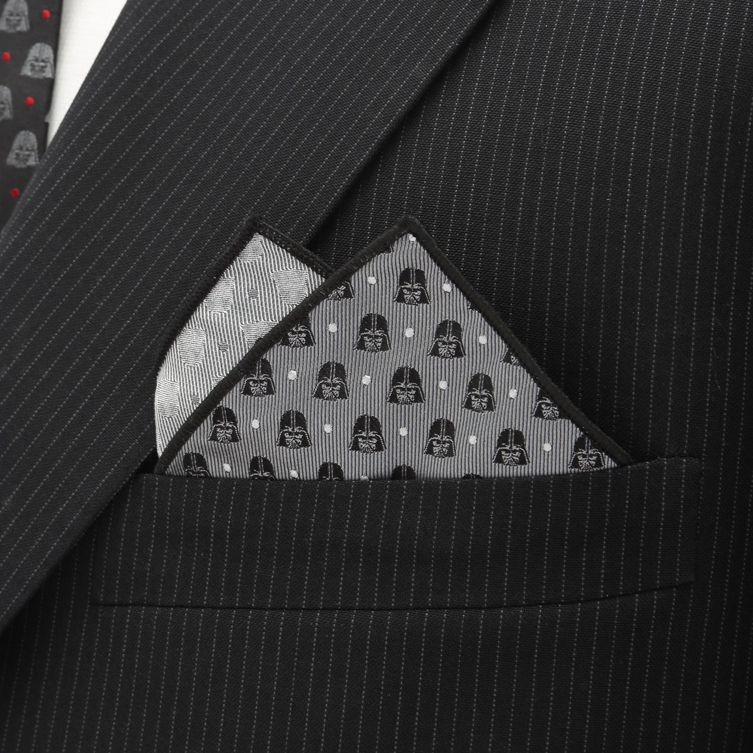  Cufflinks Darth Vader Gray Dot Pocket Square - Default Title - Bonton