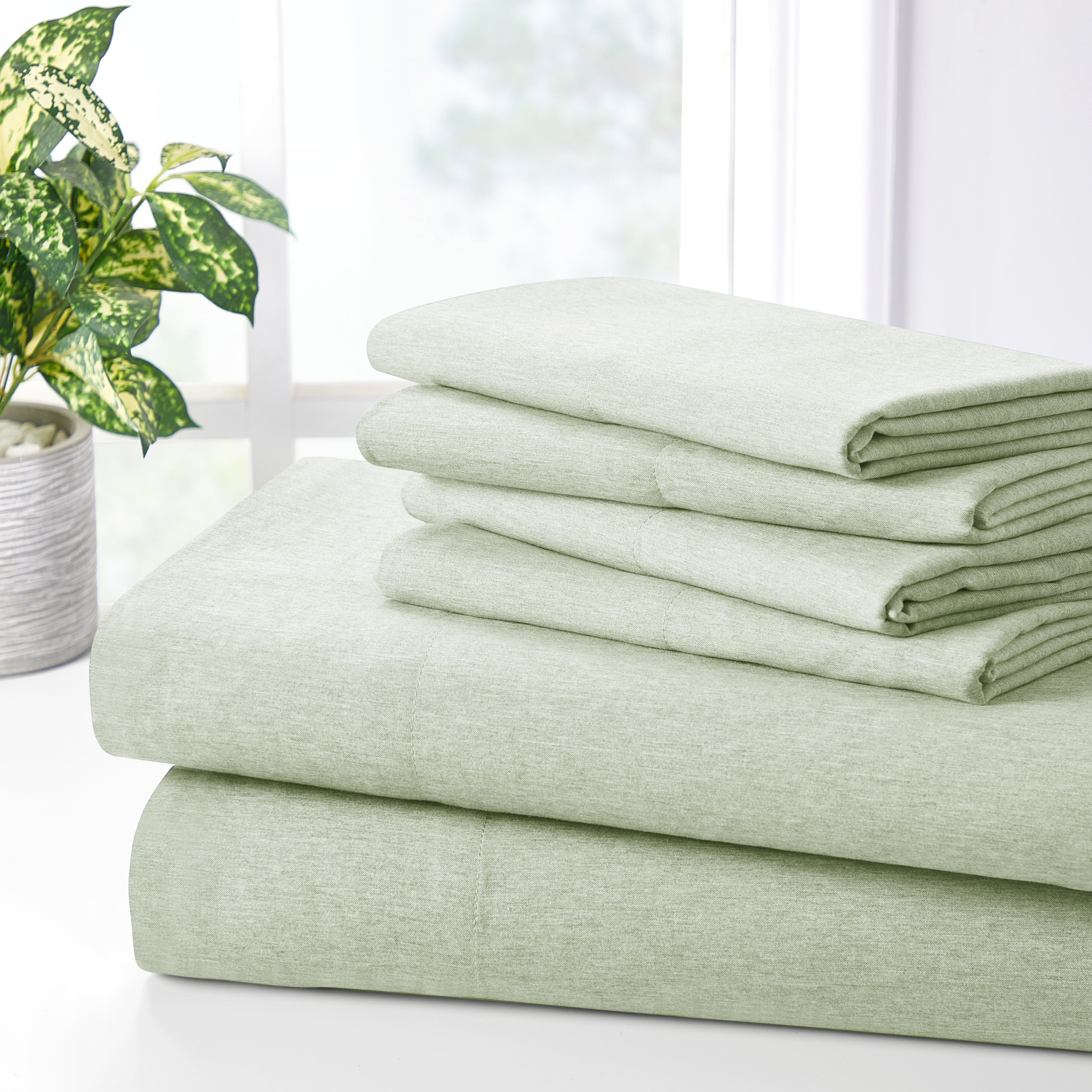  Bed Bath Fashions Bamboo 2000 Thread Count 6-Piece Chambray Sheet Set With SnugGrip - Twin - Bonton