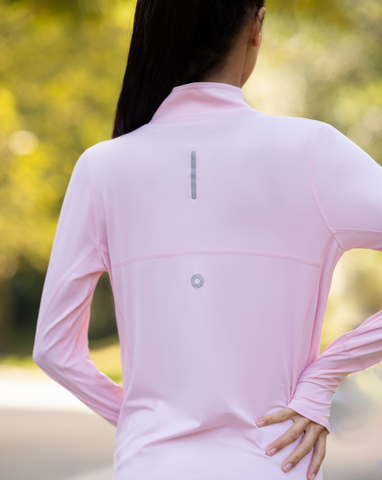 WOMEN'S RELAXED MOCK ZIP TOP (3002)
