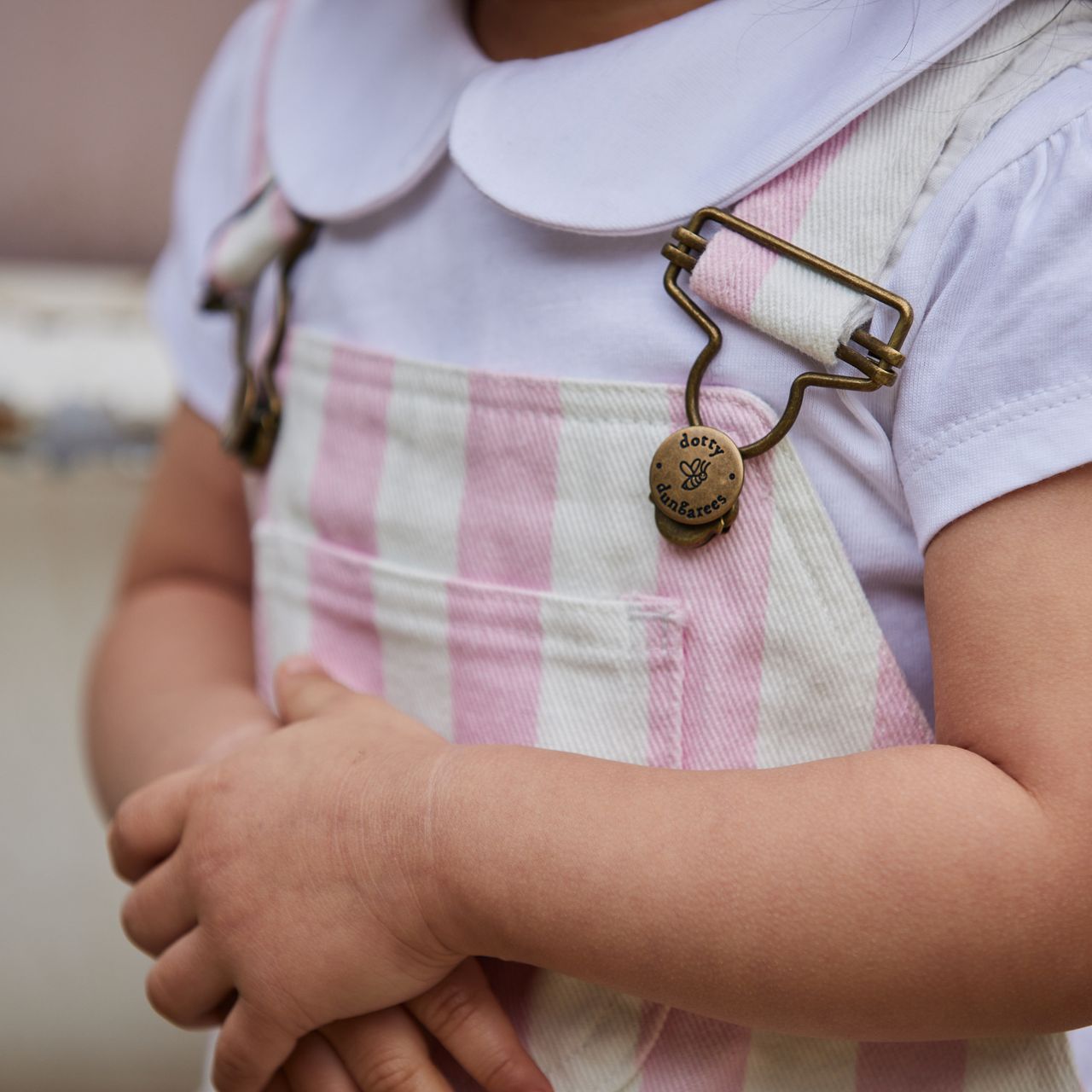  Dotty Dungarees Short Sleeved Peter Pan Collar T-Shirt - Pink Dot - Bonton