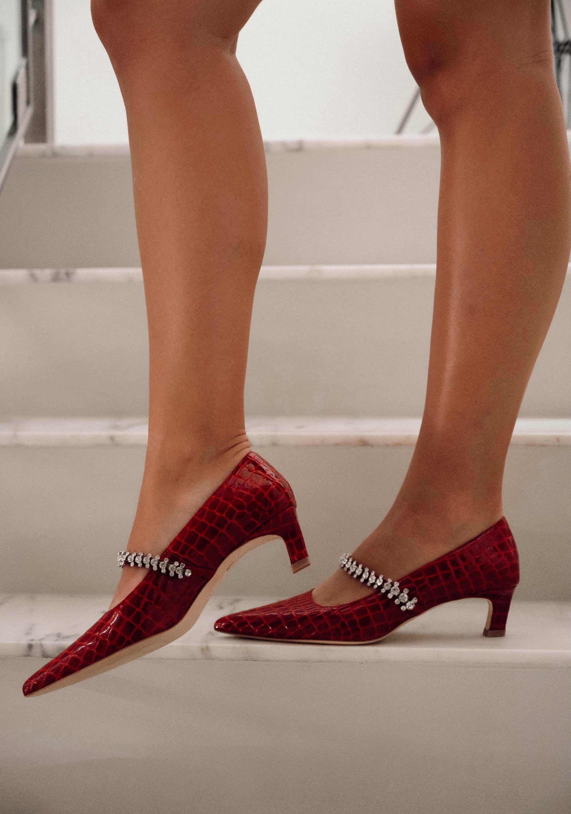  Allegra James Antonella Embossed Leather Pump - 6 - Bonton