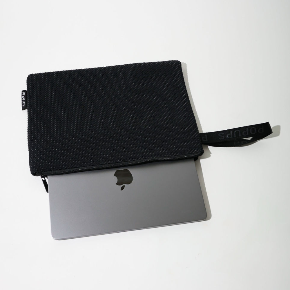  Pop Ups Brand LAPTOP SLEEVE BLACK DOTTED - Default Title - Bonton