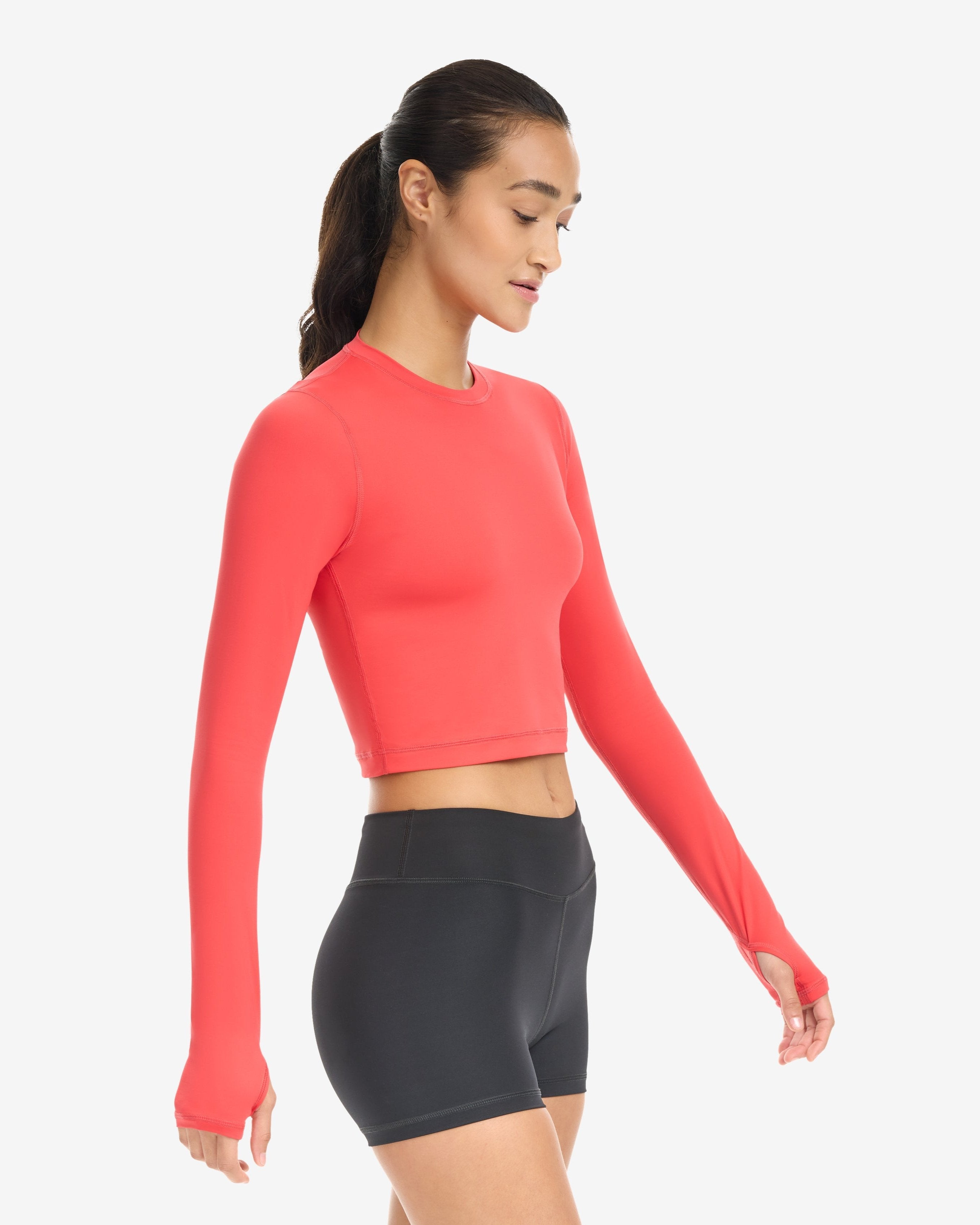  BloqUV WOMEN'S EVERYDAY CROP TOP (4015) - Black - Bonton