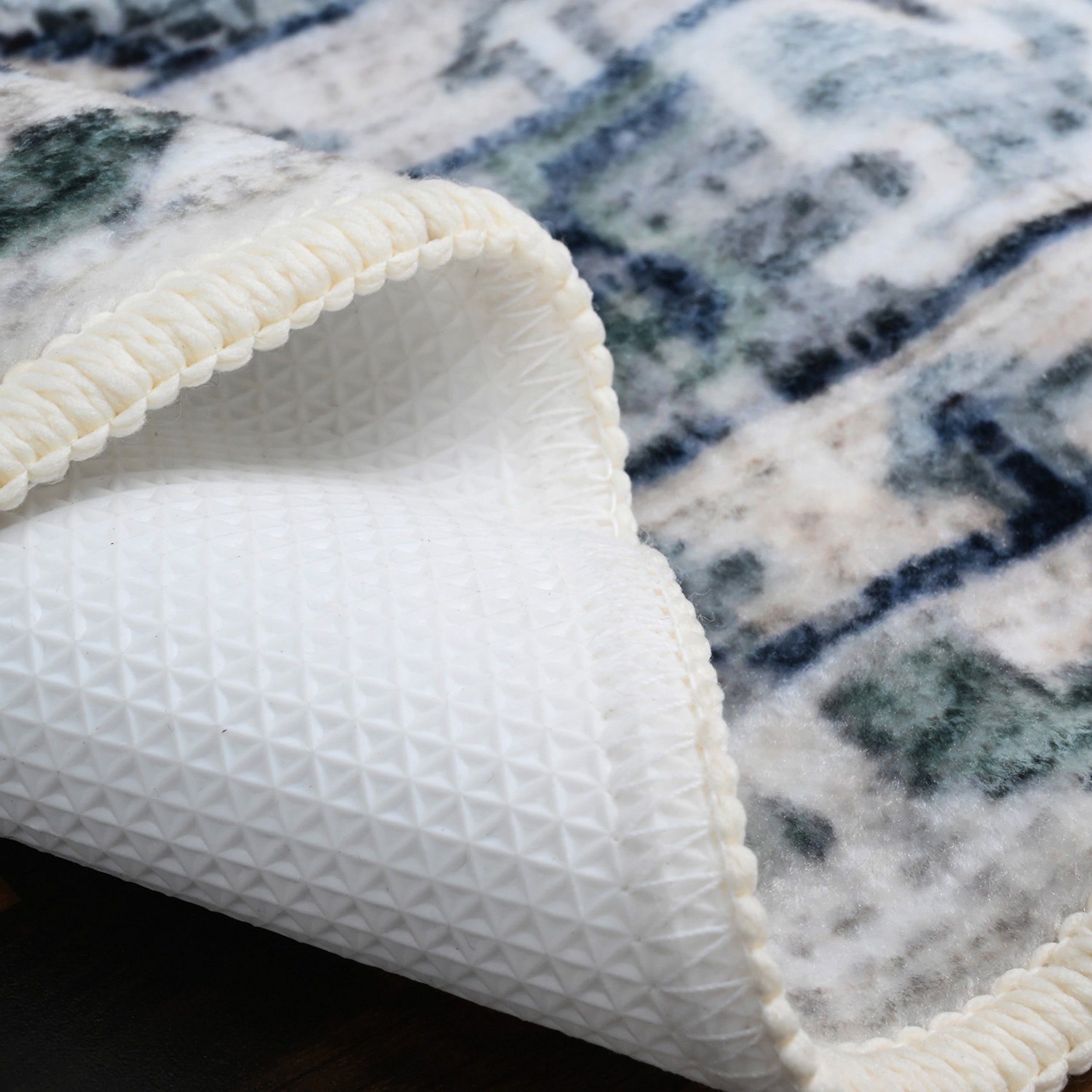  Bibb Home Bibb Home Washable Flannel Printed Area Rug With Latex Back 4x6 Ft - 4x6 ft - Bonton