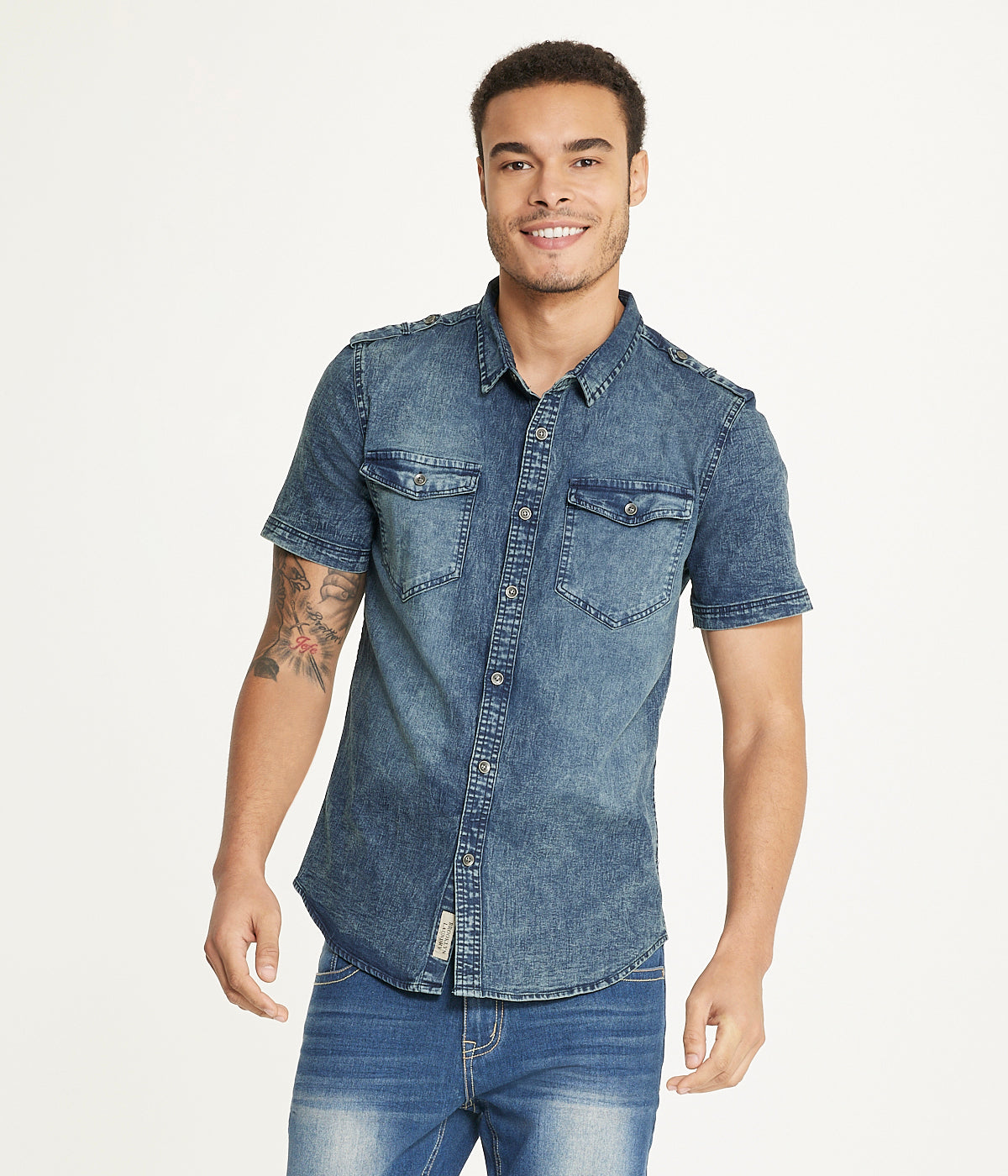  Brooklyn Laundry Brooklyn Laundry Men's Short Sleeve Stretch Denim Shirt 2 - Vintage Cloud - Bonton