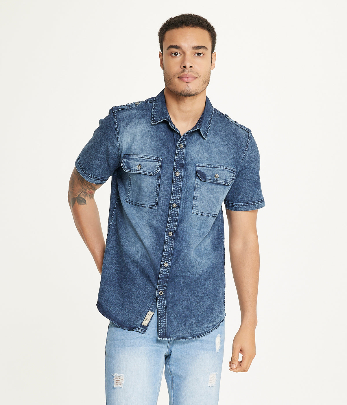  Brooklyn Laundry Brooklyn Laundry Men's Short Sleeve Stretch Denim Shirt 4 - Blue Cloud - Bonton