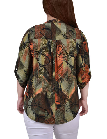Plus Size 3/4 Roll Tab Sleeve Y Neck Top