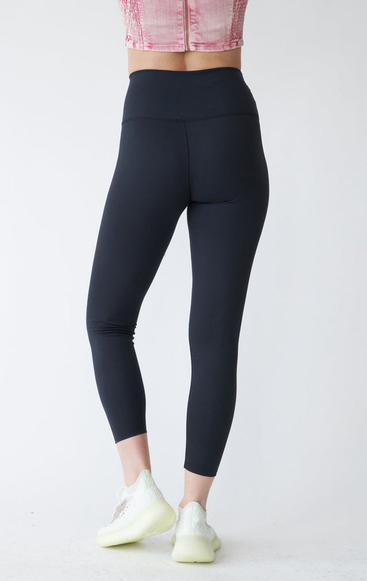 Well High-Waisted Hatha Yoga Sueded Matte Non-Tranparent Legging