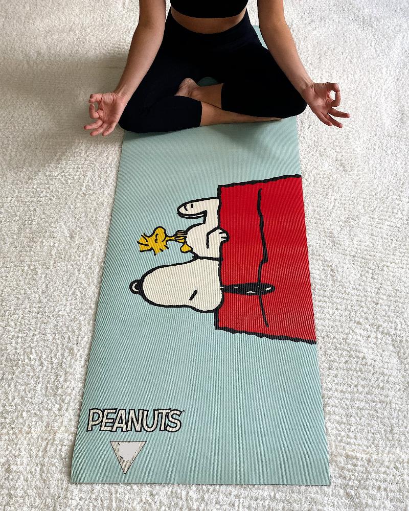  Yune Yoga Yune Yoga Mat Peanuts Snoopy House by Yune Yoga - Default Title - Bonton