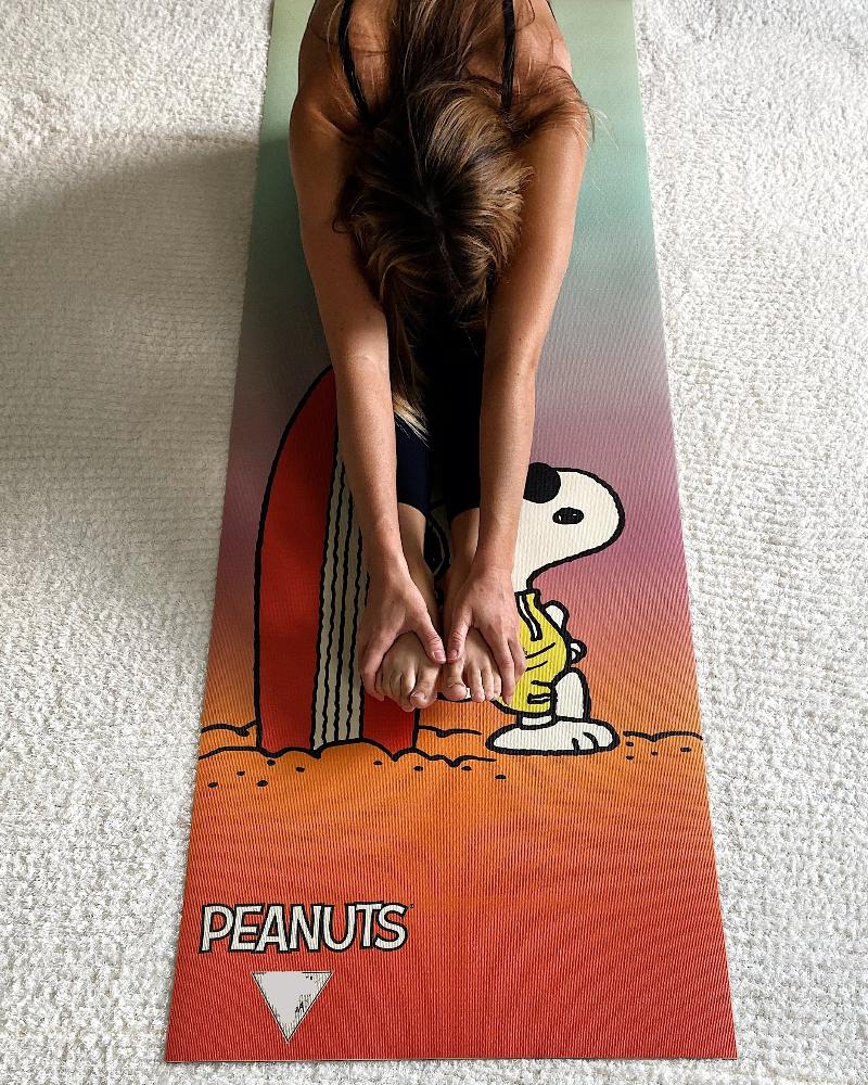  Yune Yoga Yune Yoga Mat Peanuts Snoopy Surf by Yune Yoga - Default Title - Bonton