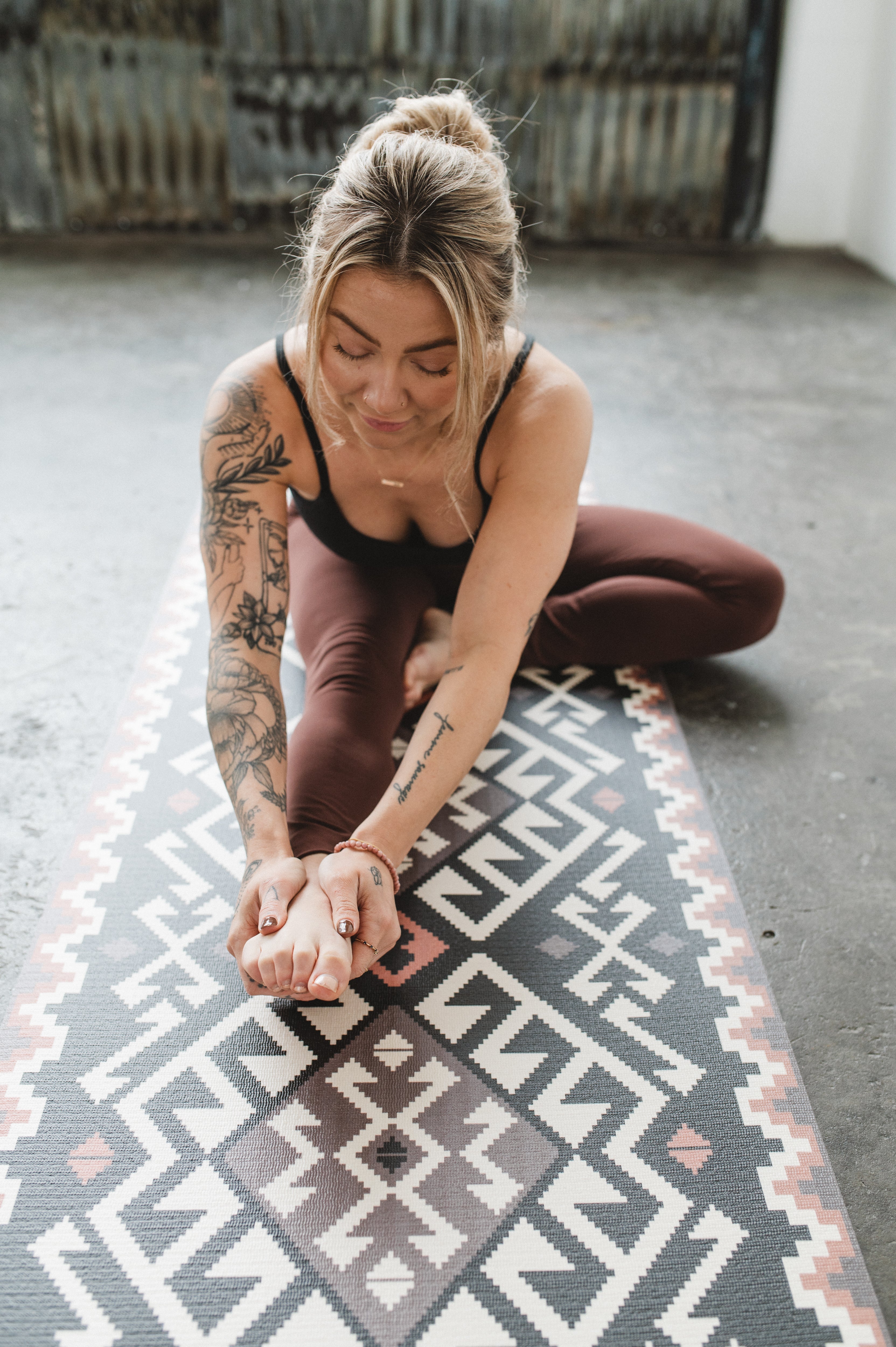  Yune Yoga Yoga Mat | 6mm Thick | Brown | Non-Slip | Eco Friendly | Yune Yoga | Moab Rock by Yune Yoga - Default Title - Bonton