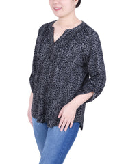 Petite 3/4 Roll Sleeve Top