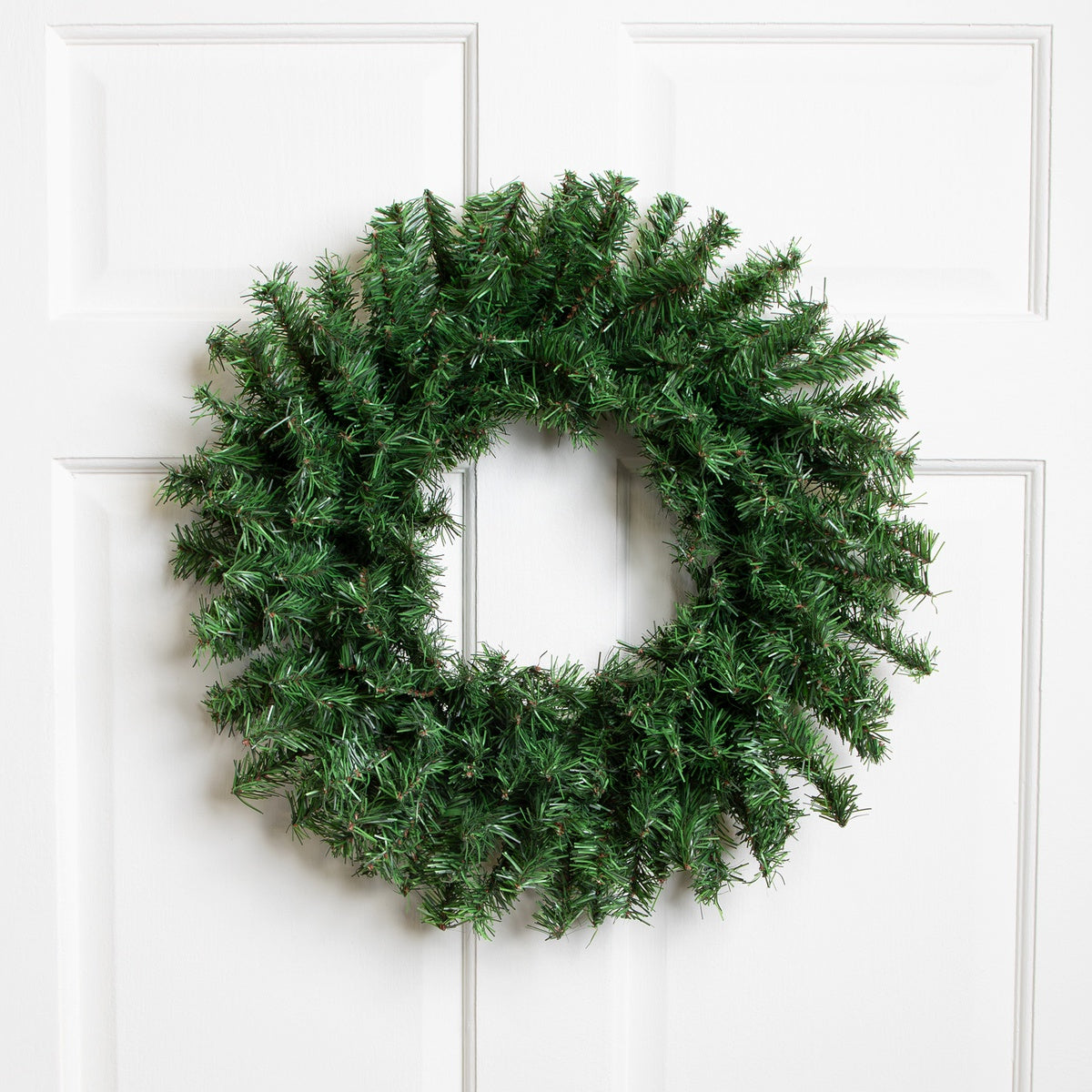  Northlight Canadian Pine Artificial Christmas Wreath - 20