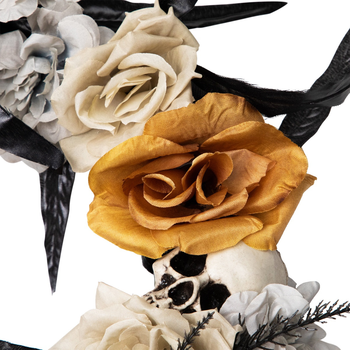  Northlight Skulls With Roses Halloween Foliage Wreath - 14