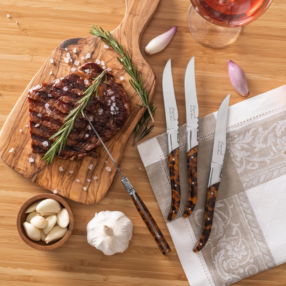  French Home French Home Tortoise Shell 4-Piece Laguiole Connoisseur Steak Knife Set - Default Title - Bonton