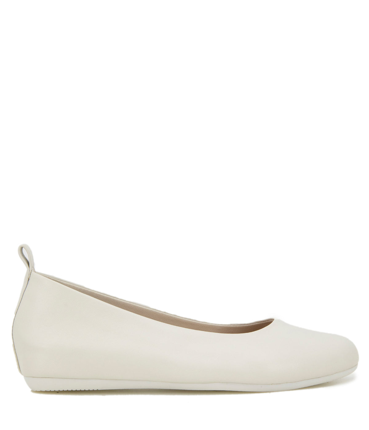  Andre Assous Demi Wedge Featherweight Flat - White - Bonton