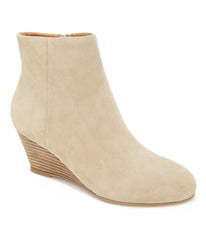 Featherweight Wedge Bootie