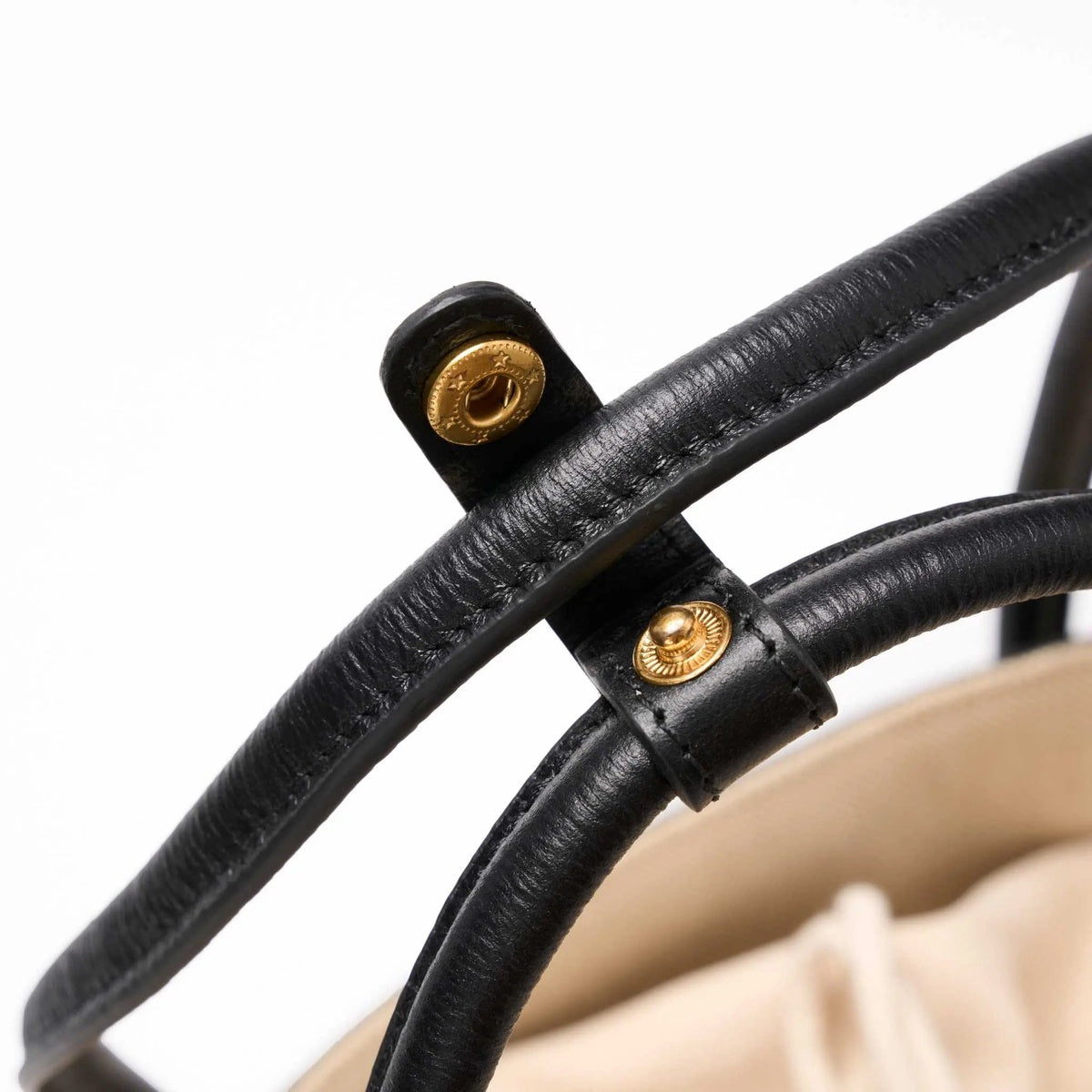  Jurgi Tavo Tote - Canvas & Leather - Default Title - Bonton