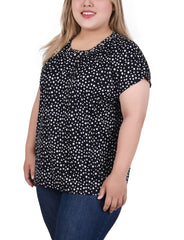 Plus Size Extended Sleeve Top With Grommets