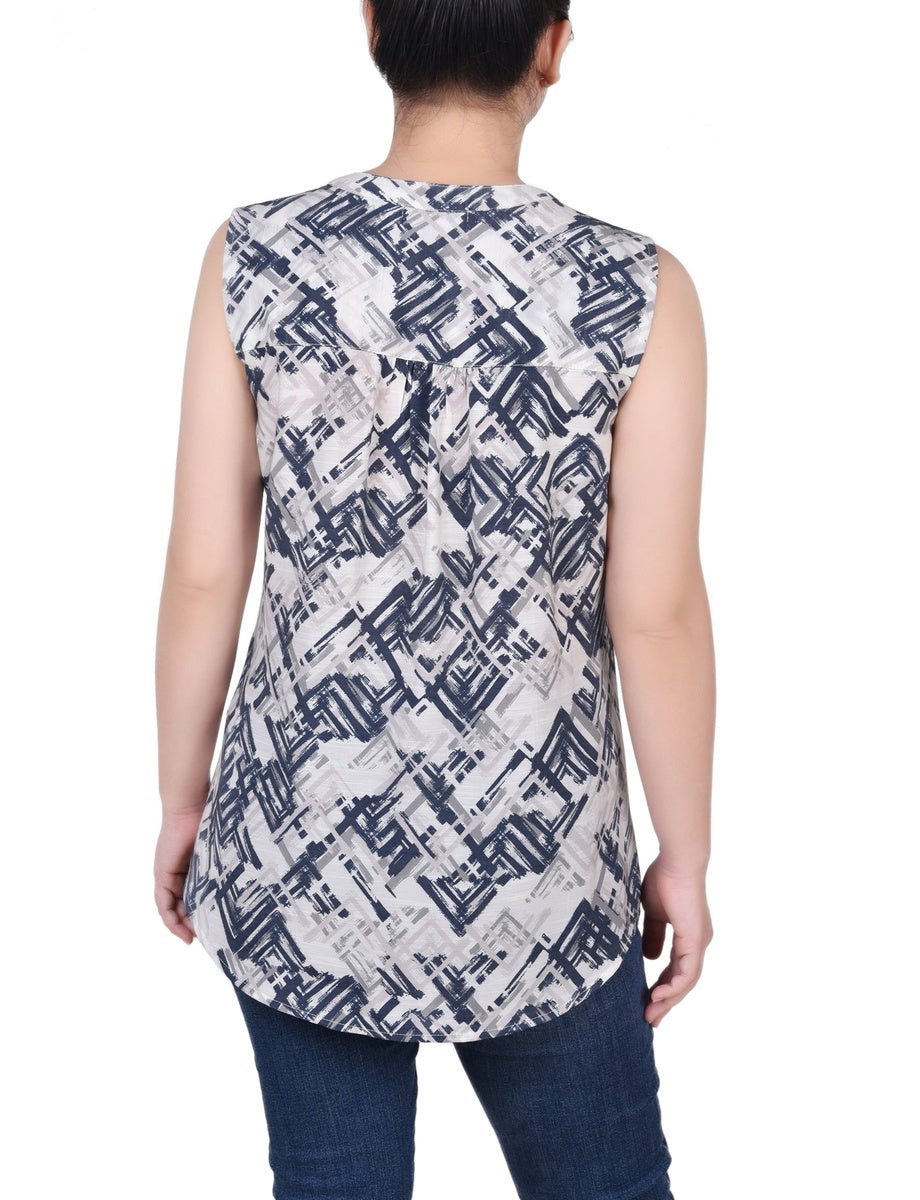  NY Collection Petite Sleeveless Pintucked Blouse - Black Palmdive - Bonton