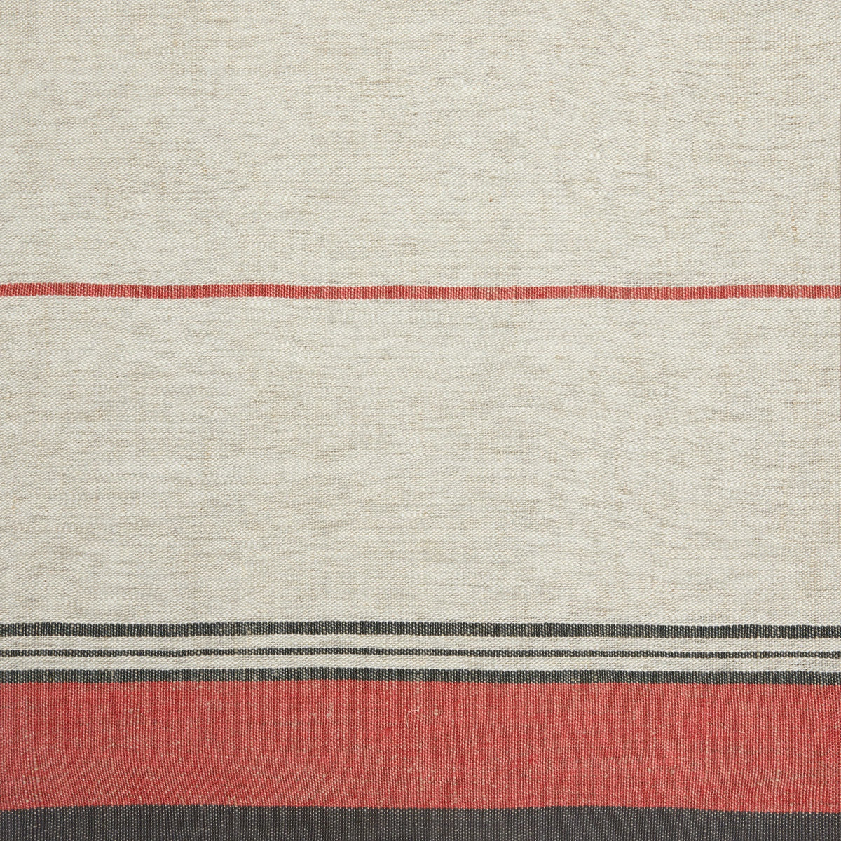  Caravan Eze Ivory & Red Tablecloth - 60x60 - Bonton