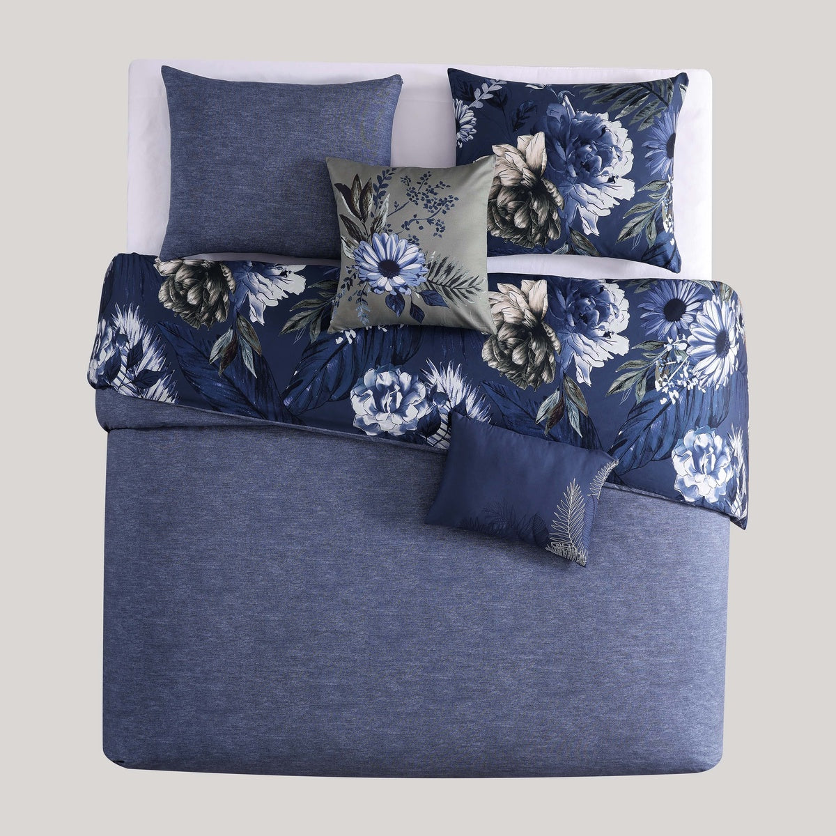  Bebejan Bebejan Daisy Blue 5 Piece Queen Size Reversible Comforter Set - FINAL SALE - QUEEN - Bonton