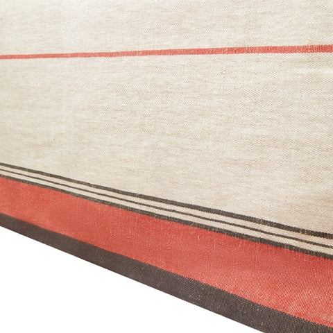 Eze Ivory & Red Tablecloth