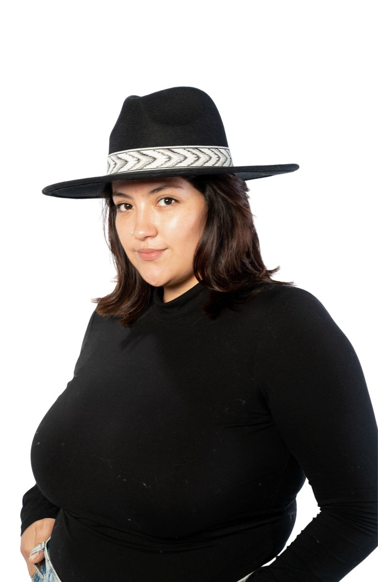  Marcus Adler The Patrica Hat - Black - Bonton