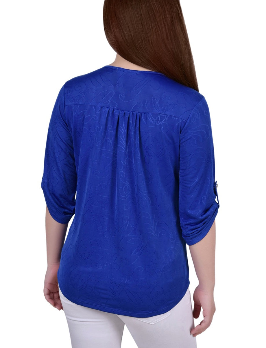  NY Collection 3/4 Roll Tab Zip Front Jacquard Knit Top - Red Sakadotduo - Bonton