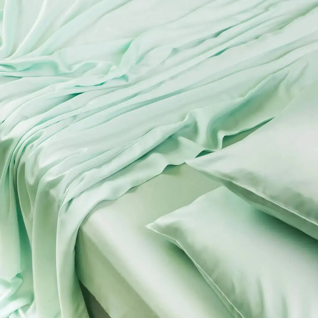  ettitude Signature Bamboo Flat Sheet by ettitude - Queen - Bonton