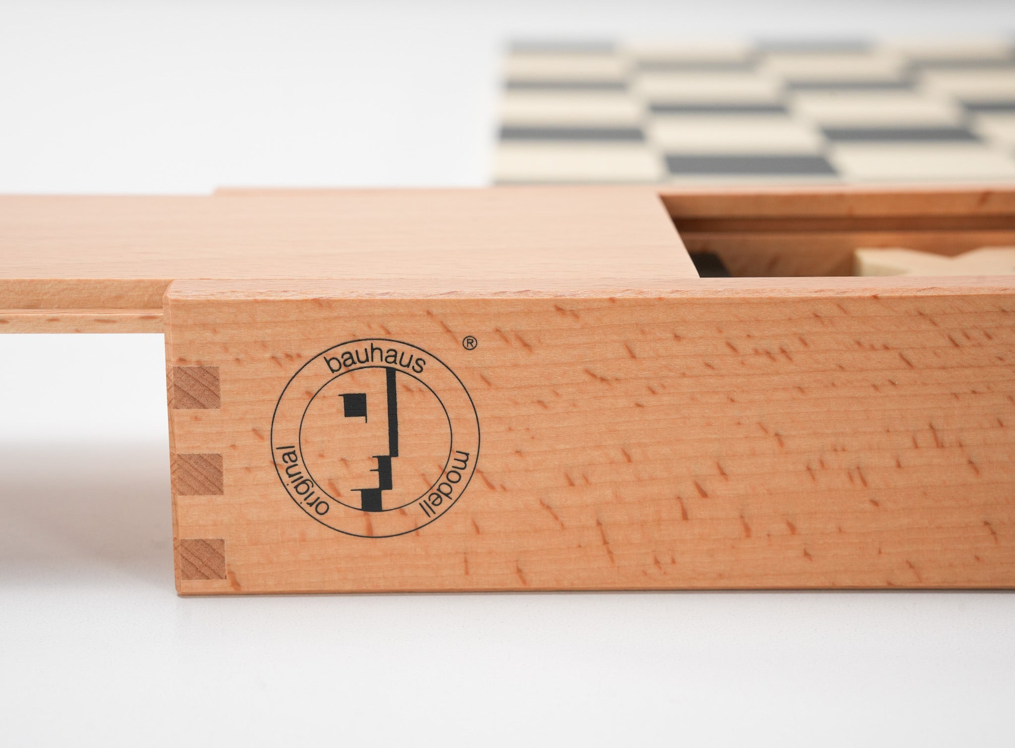  Chess House Bauhaus Chess Set - Board and Pieces by Chess House - Default Title - Bonton