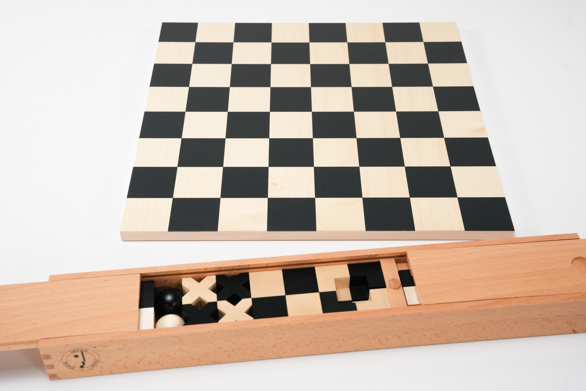 Chess House Bauhaus Chess Set - Board and Pieces by Chess House - Default Title - Bonton