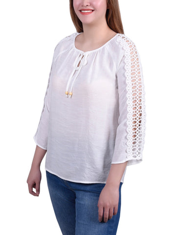 3/4 Sleeve Crochet Detail Blouse