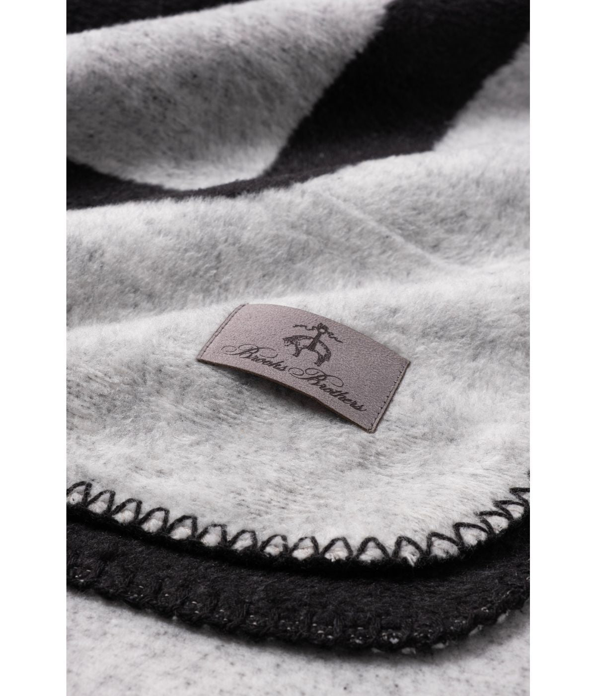  Brooks Brothers BB Monogram Throw Black - Black - Bonton