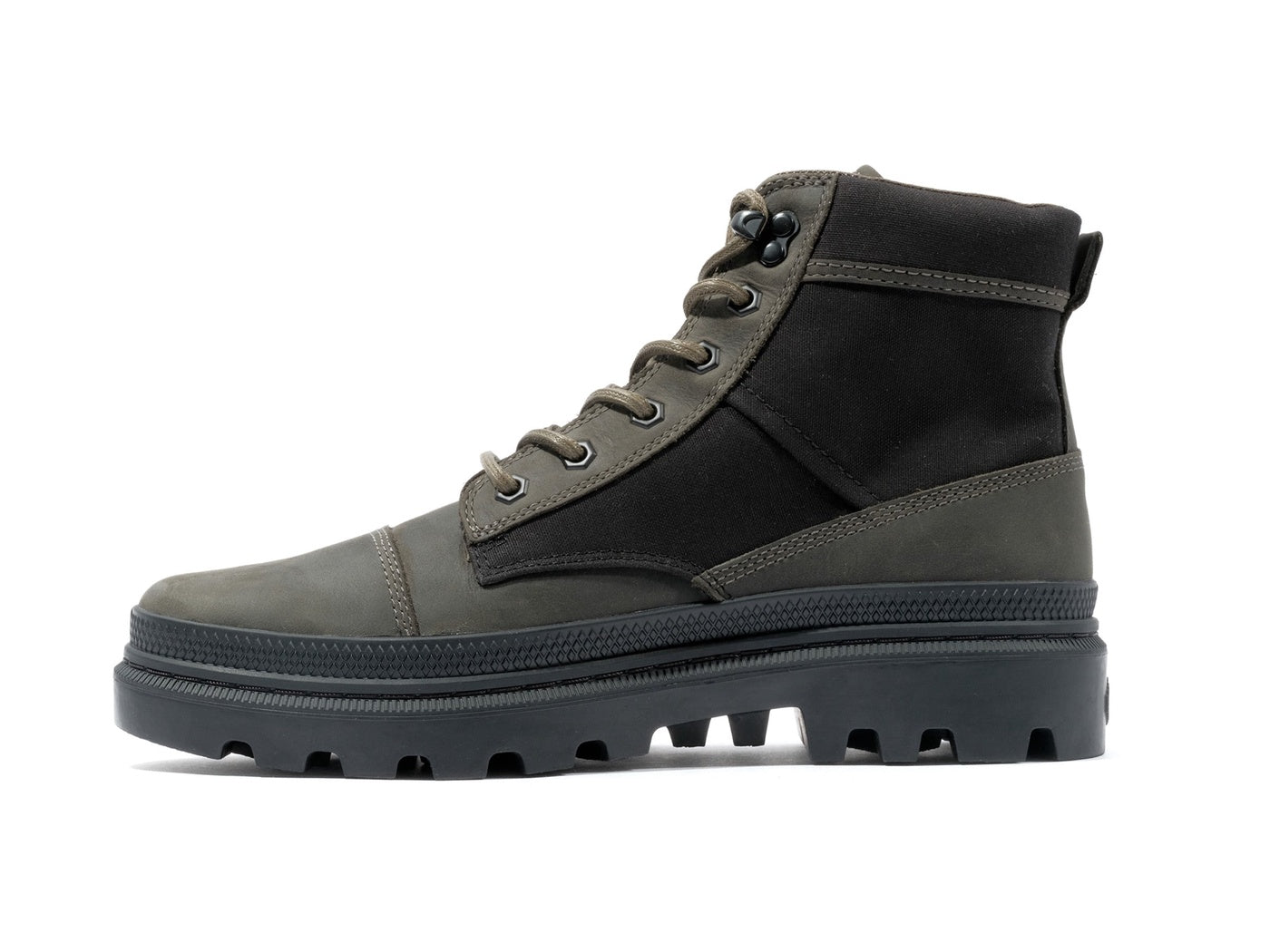  Palladium PALLATROOPER ROUGH - Mens 7 - Bonton