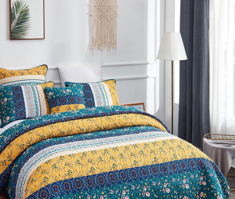 DaDa Bedding Bohemian Patchwork Bed of Wild Flowers Floral Gardenia Green Bedspread Set (JHW-886) by DaDa Bedding Collection
