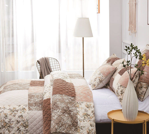 DaDa Bedding Dusty Rose Taupe Beige Brown Floral Cottage Patchwork Quilted Bedspread Set (JHW-866) by DaDa Bedding Collection
